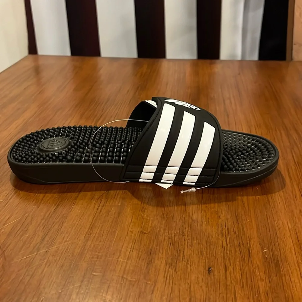 Adidas Adissage Slides Sandals Shoes new black white G28841 WOMEN’S 8